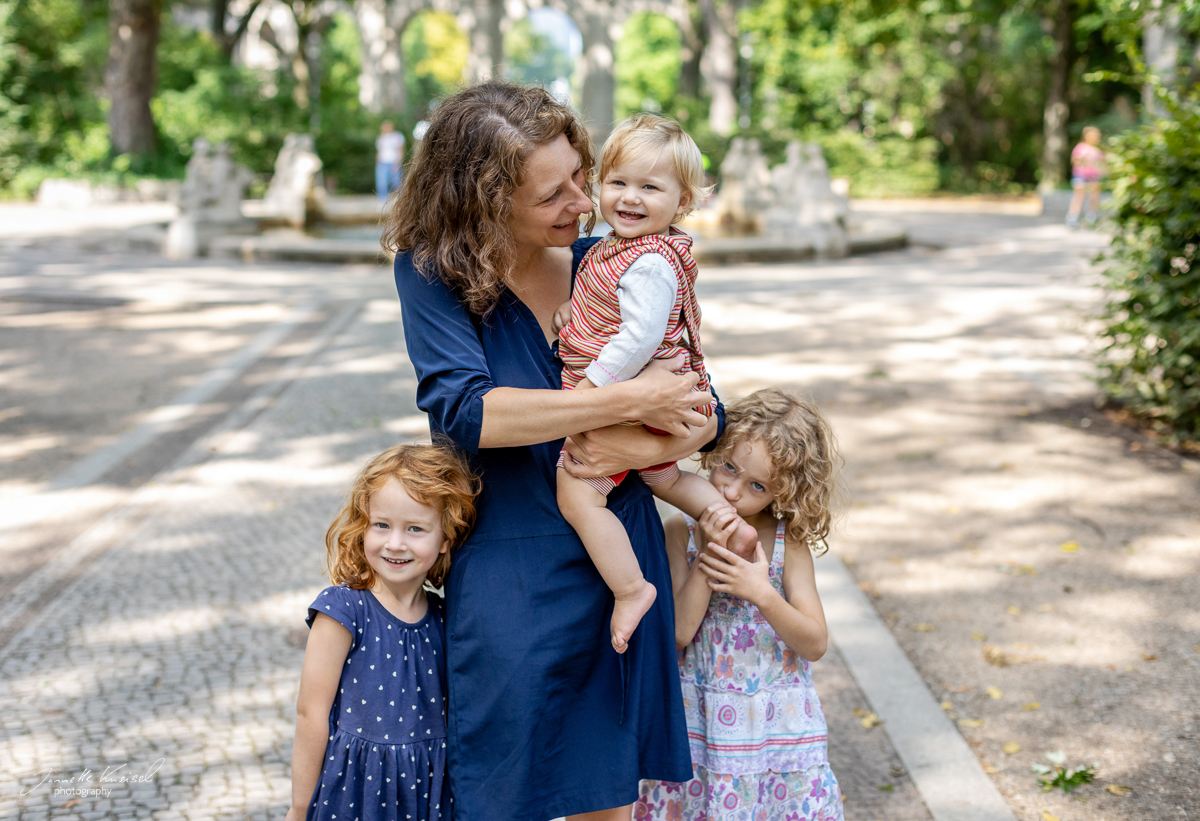 Familienshooting mit drei Mädchen