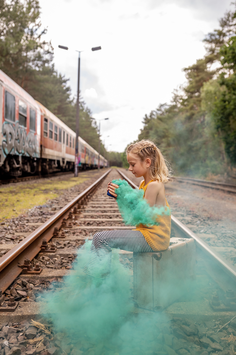 Kinder Fotoshooting mit Rauchfackeln