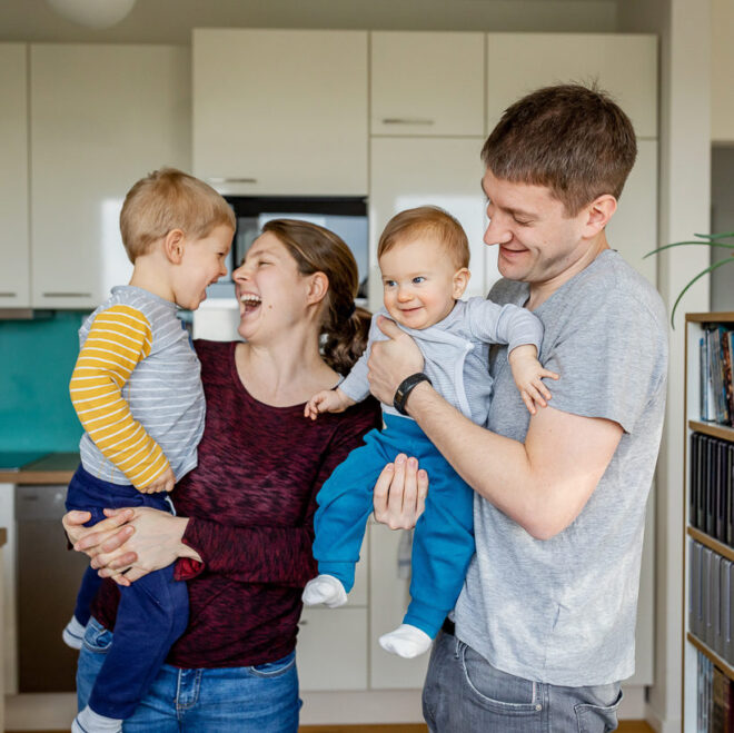 Babyfotograf Berlin zu Hause