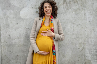 Babybauch Fotografie, Babybauchshooting Berlin, Babybauchfotografie, Fotoshooting Schwangerschaft