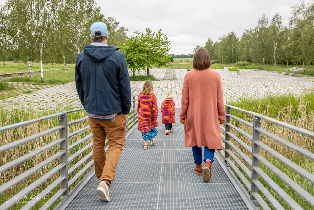 Familienshooting outdoor, Familienshooting von hinten 