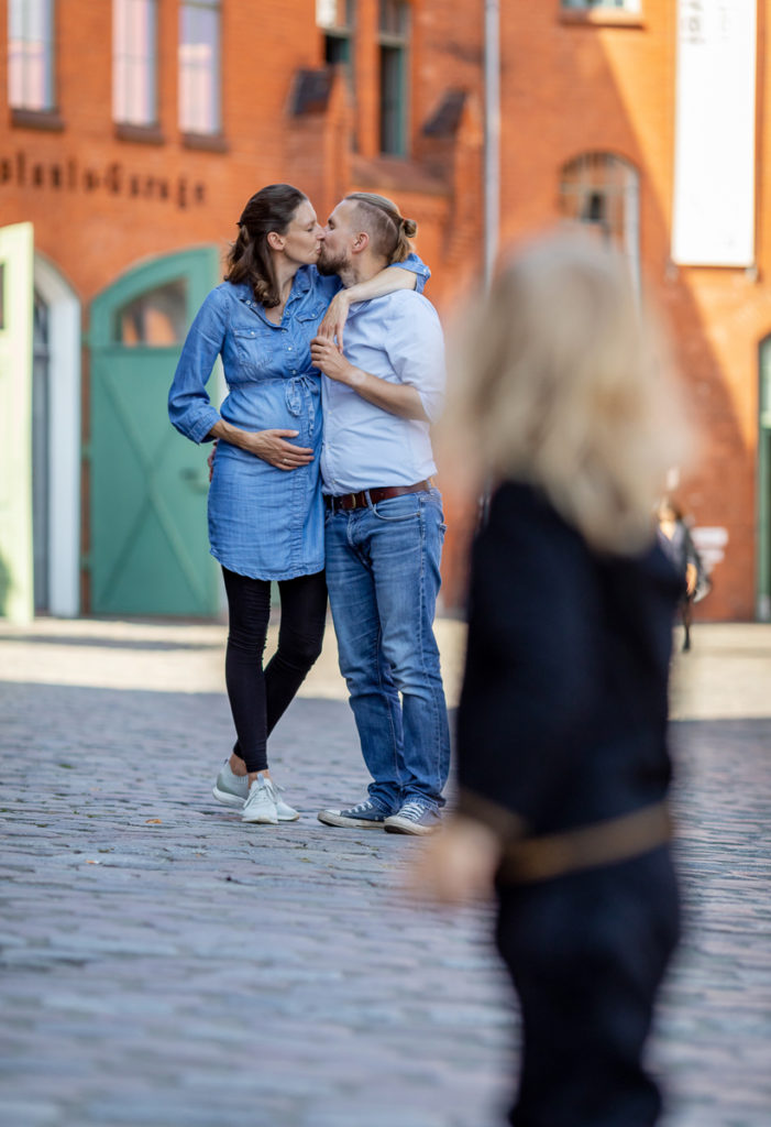 Babybauchshooting mit Kind