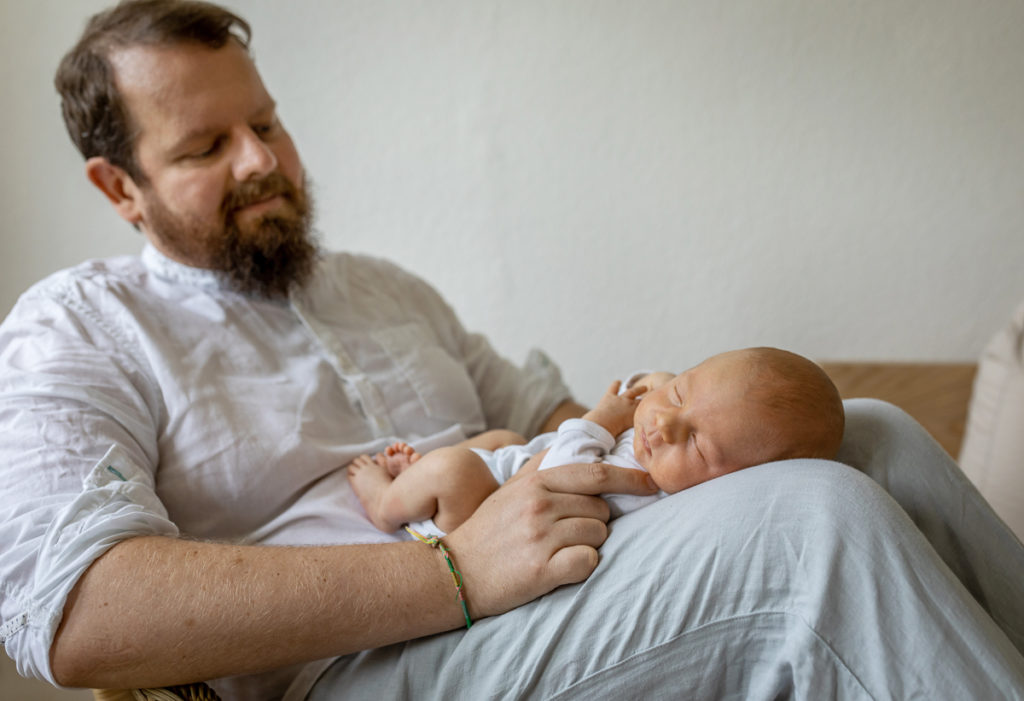 Neugeborene Baby Foto