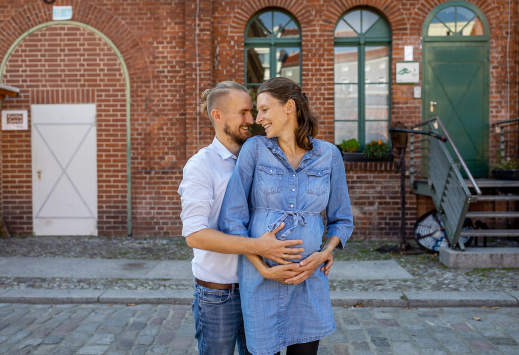 Babybauchshooting mit Kind, babybauch shooting outfit